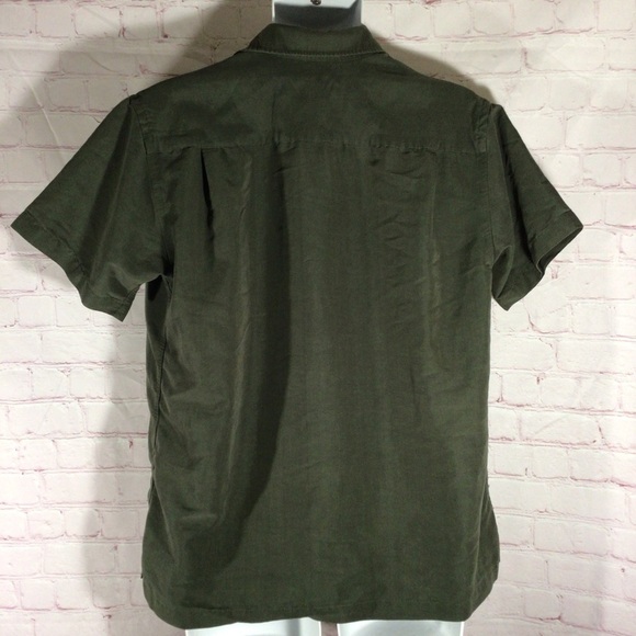 Van Heusen Green Button Down Short Sleeve Shirt - Size Large (16-16 1/2) - Picture 3 of 6